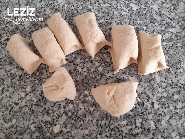 Sütlü Mini Ekmek Tarifi