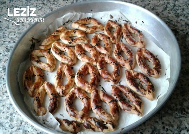 Pastane Usulu Minik Çatal Kurabiye