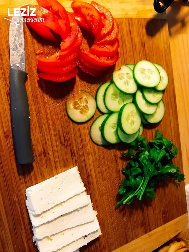 Sandviç Poğaça Tarifi