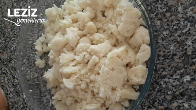 Karnabahar Böreği Tarifi