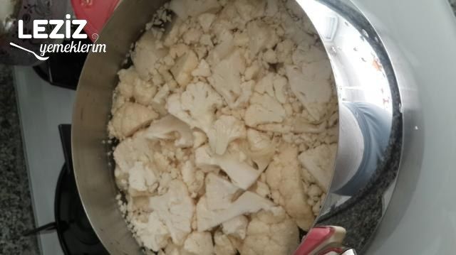 Karnabahar Böreği Tarifi