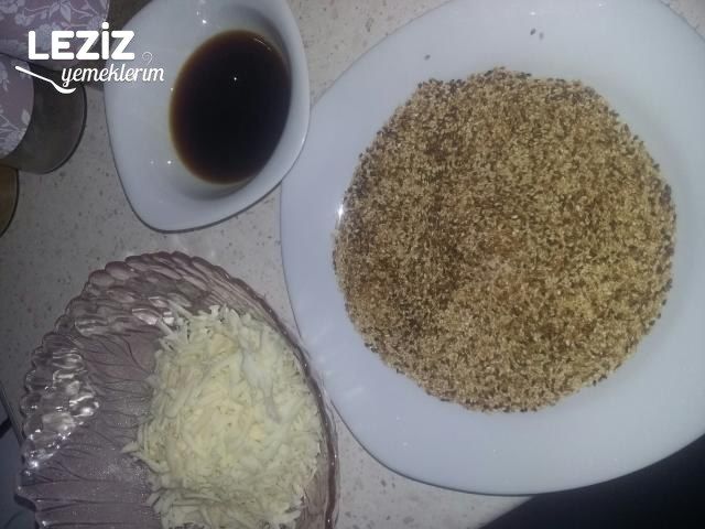 Simit Tadında Kaşarlı Poğaça