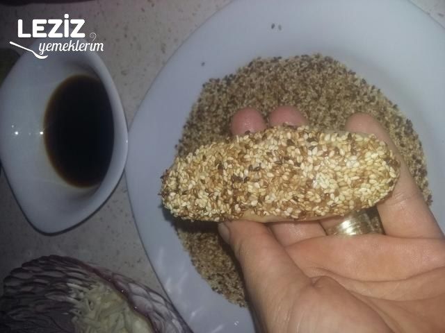 Simit Tadında Kaşarlı Poğaça