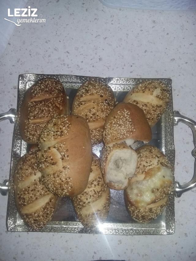 Simit Tadında Kaşarlı Poğaça
