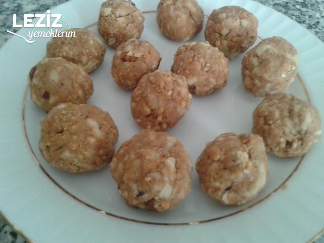 Elmalı Lezzet Topları (5 Dakika)