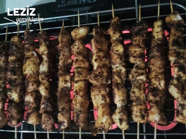 Tavuk Şiş Tarifi (Mangal Tadında)
