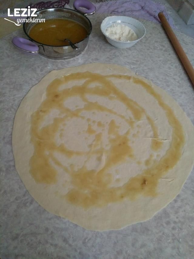 Midye Poğaça Yapımı