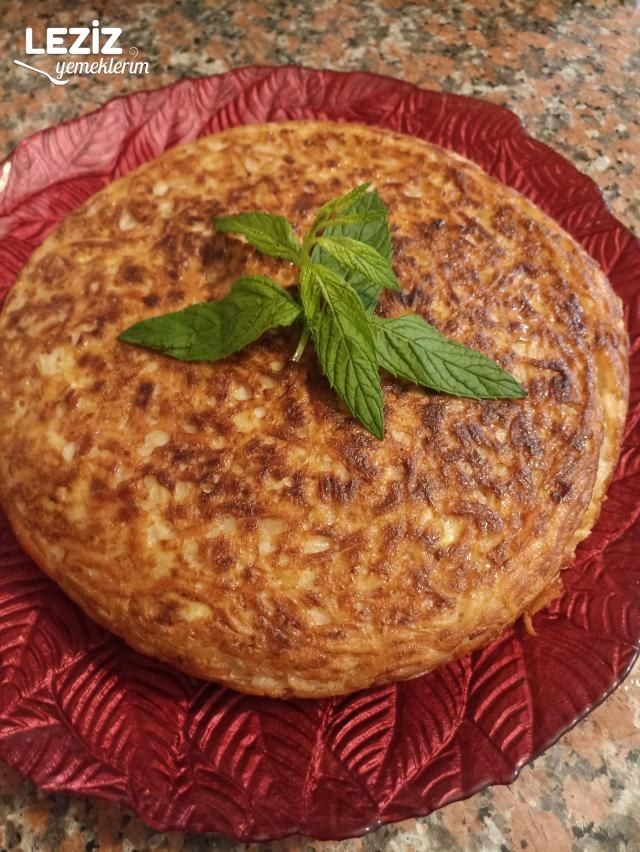 Tavada Erişte Böreği
