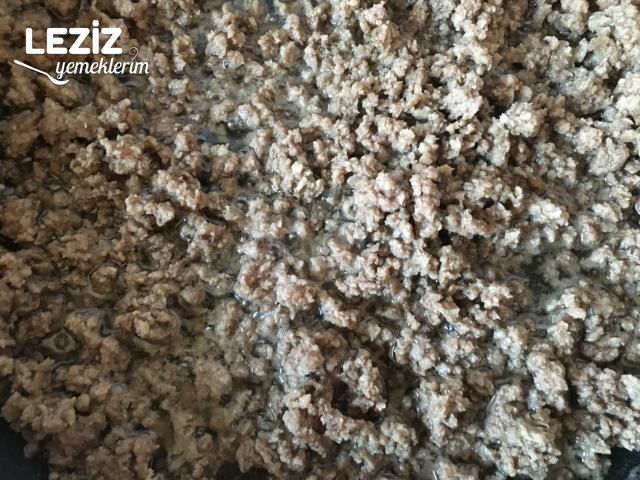 Kıymalı Bostan Patlıcan Kebabı Tarifi