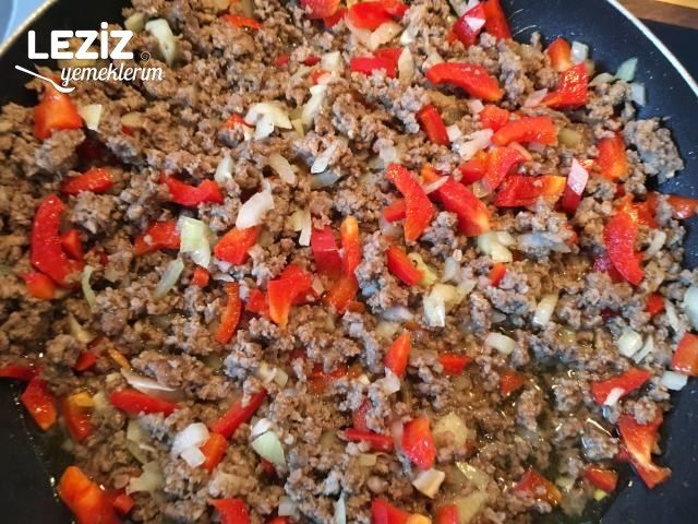 Kıymalı Bostan Patlıcan Kebabı Tarifi