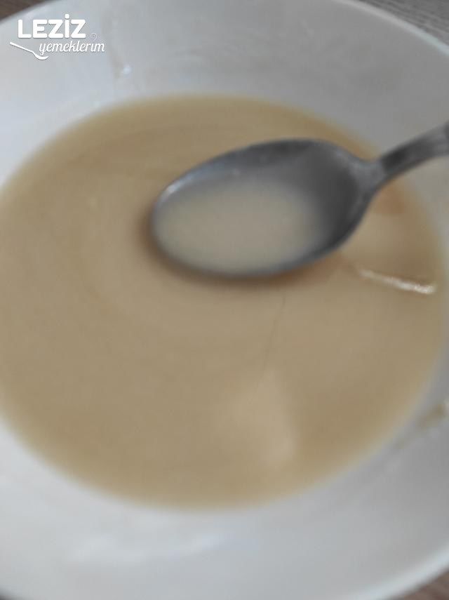 Kızartmadan Fırında Pastırmalı Börek