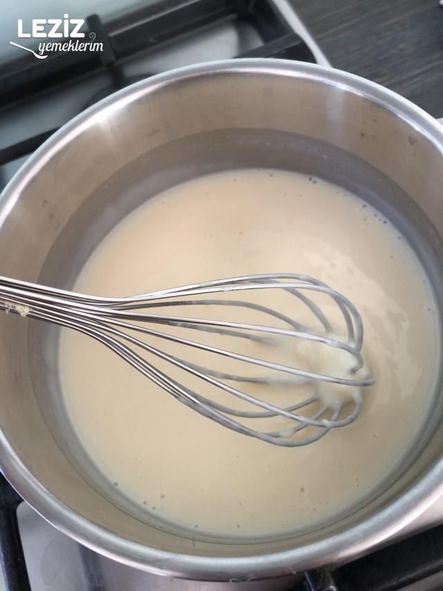 Muzlu Muhallebi Tarifi (Nişastalı)