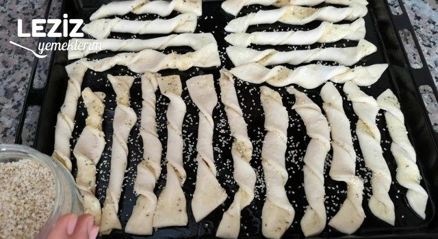 Sarımsaklı Ekmek Tarifi (Aşama Fotoğraflı Anlatım)