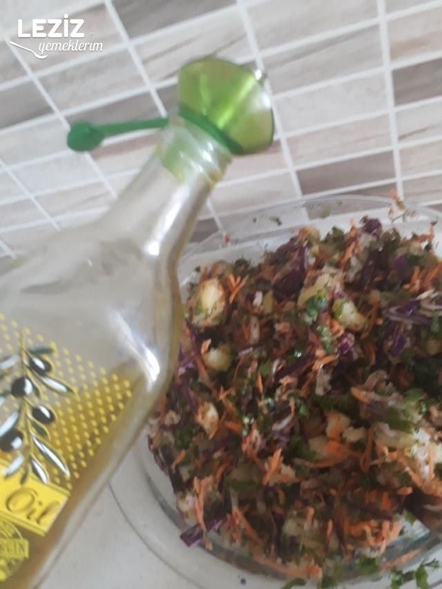 Karalahanalı Patates Salatası