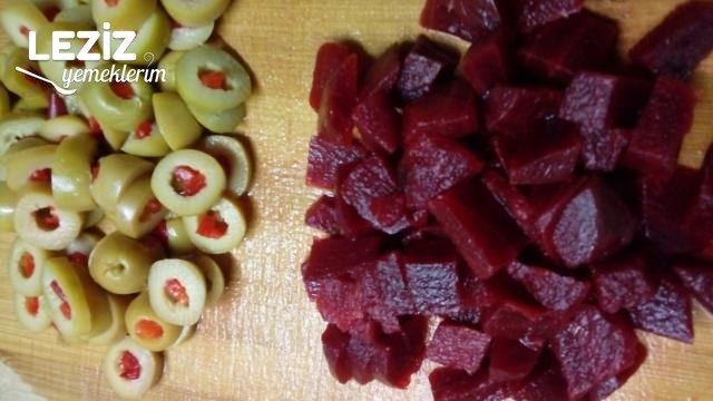 Yalçın'ın Nefis Kısırı (Bir Yiyen Bir Daha İsteyecek)