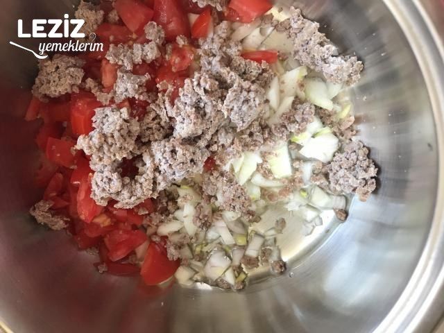 Kıymalı Taze Fasulye Yemeği