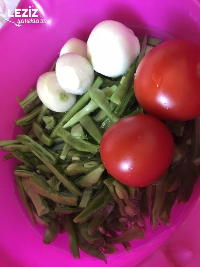 Kıymalı Taze Fasulye Yemeği