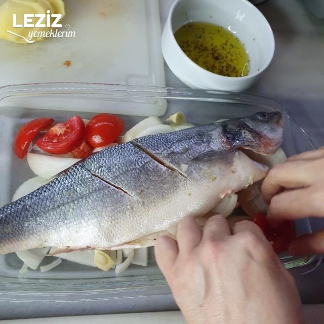 Fırında Levrek Nasıl Yapılır