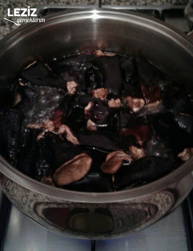 Kuru Patlıcan Dolması Nasıl Yapılır?