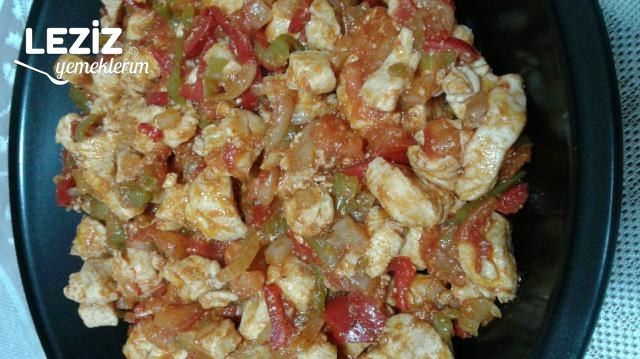 Tavuk Sote (Soğanlı)