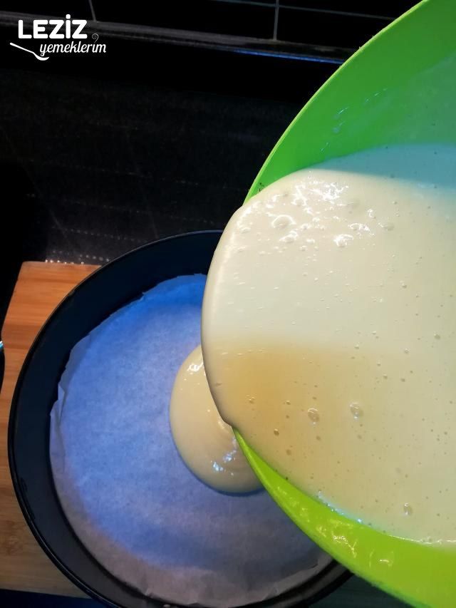 Fındıklı Tahin Mantolu Kek