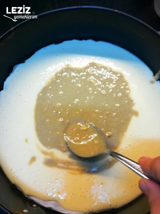 Fındıklı Tahin Mantolu Kek