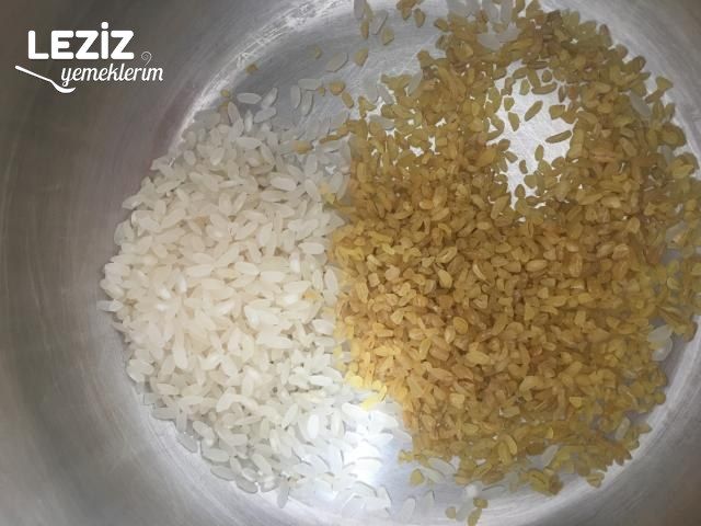 Lokanta Tadında Ezogelin Çorbası Tarifi