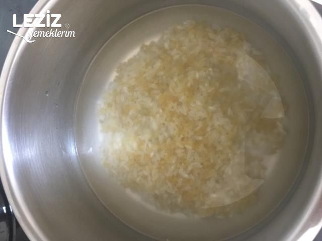 Lokanta Tadında Ezogelin Çorbası Tarifi