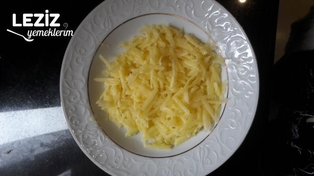 Patatesli Sucuklu Omlet