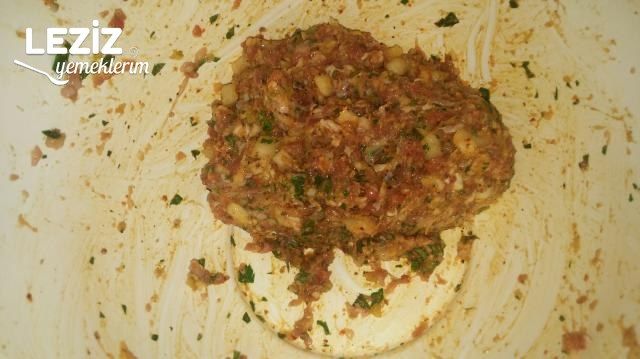 Tost Makinasında Mangal Tadında Köfte