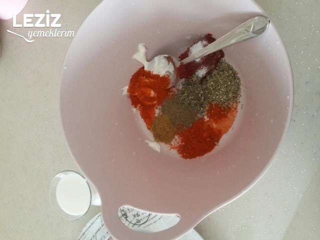 Fırında Soslu İncik