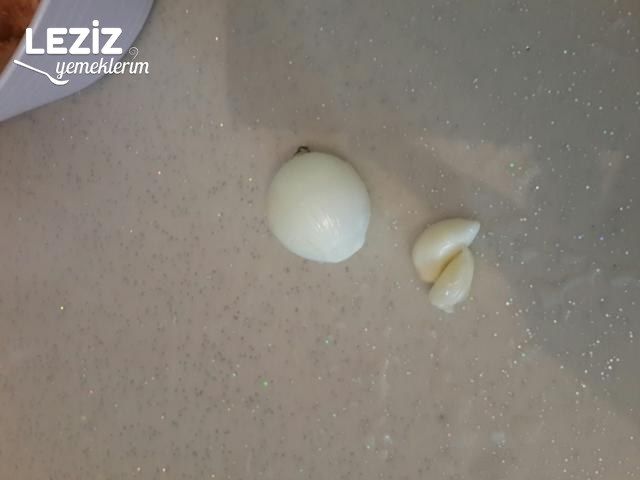 Fırında Soslu İncik