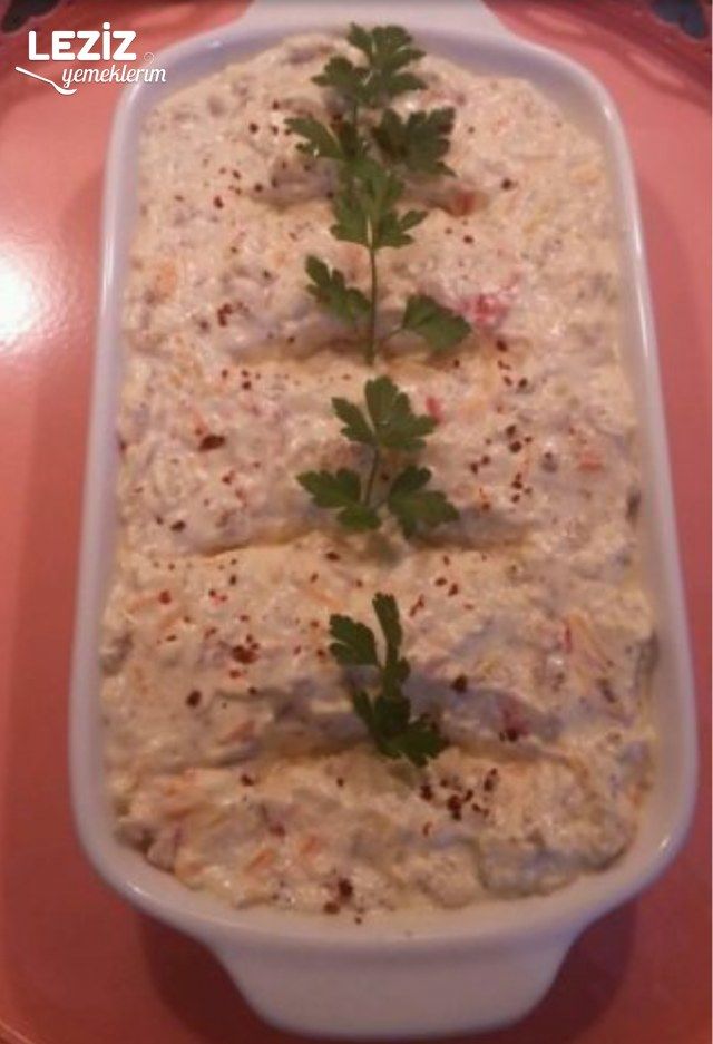 Patlıcan Kırmızı Biber Ve Havuç Salatası