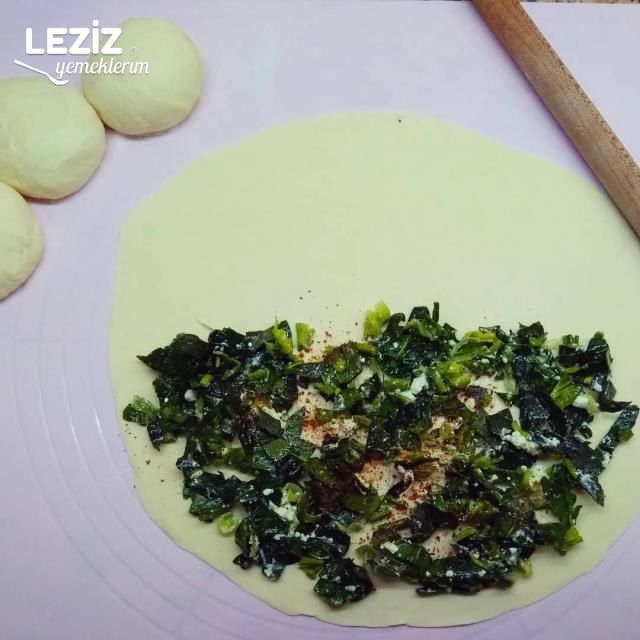Ispanaklı Gözleme