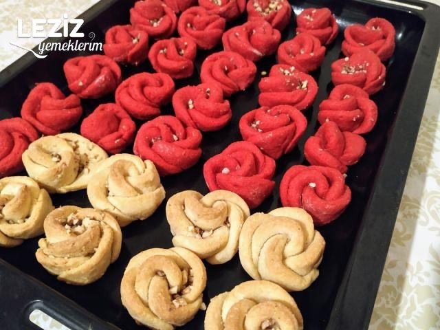 Kırmızı Gül Tatlısı Tarifi