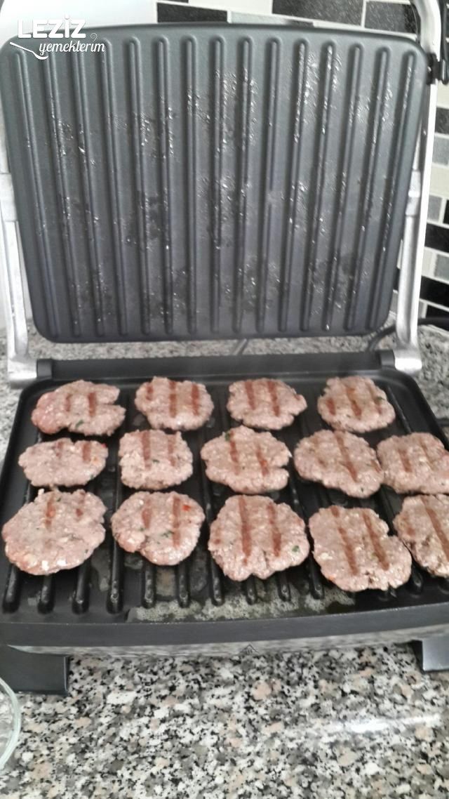 Kuru Köfte Yapımı