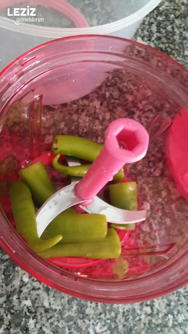 Kuru Köfte Yapımı