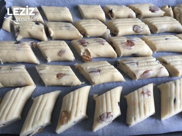 Üzümlü Damla Çikolatalı Kurabiye