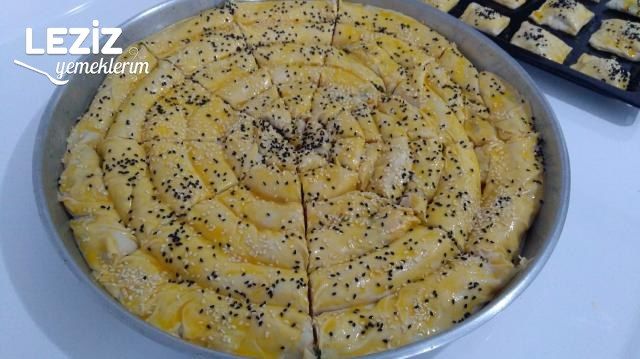 Milföyden Kolay Börek