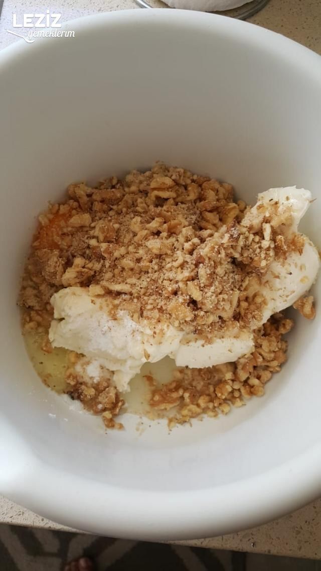 Vanilyalı Cevizli Kurabiye