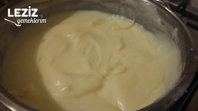 Kıbrıs Tatlısı (Tarçınlı)