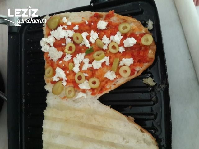 Maydanozlu Tost