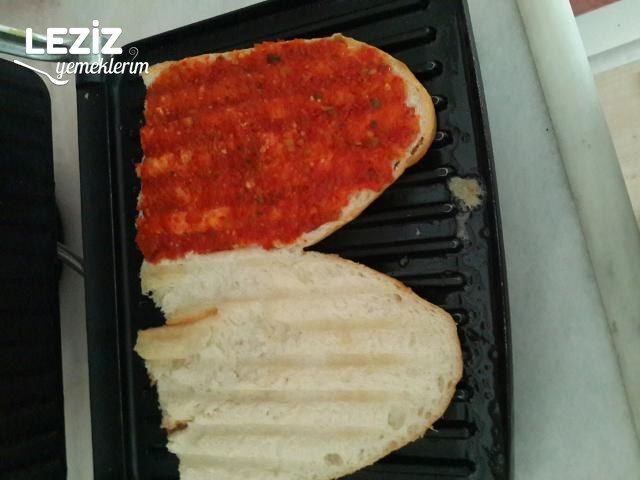 Maydanozlu Tost