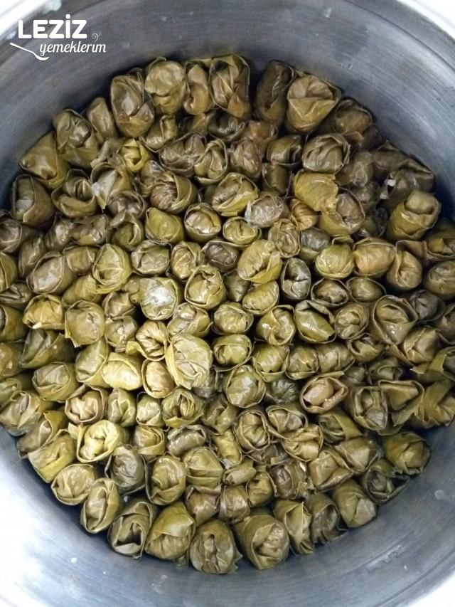 Enfes Yaprak Sarması