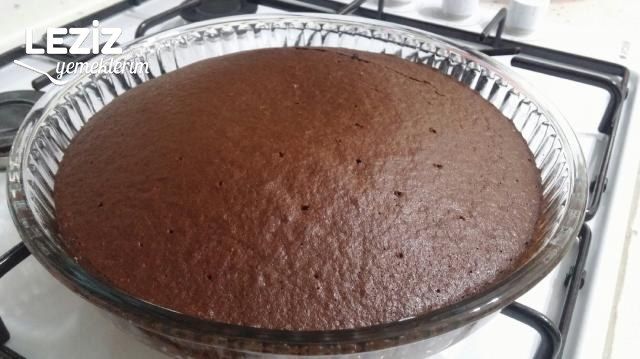 Hazır Zannedilen Fındıklı Kakaolu Kek