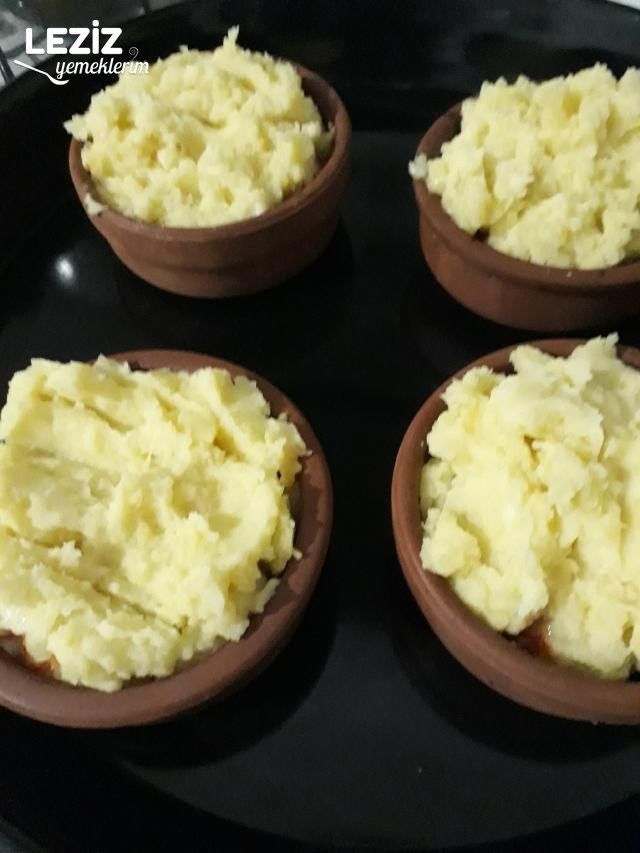Kıymalı Çanakta Patates Püresi