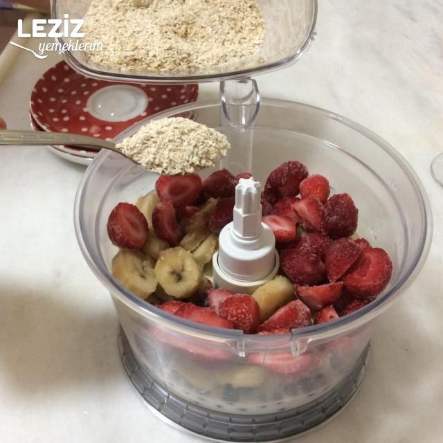 Karışık Meyveli Smoothie