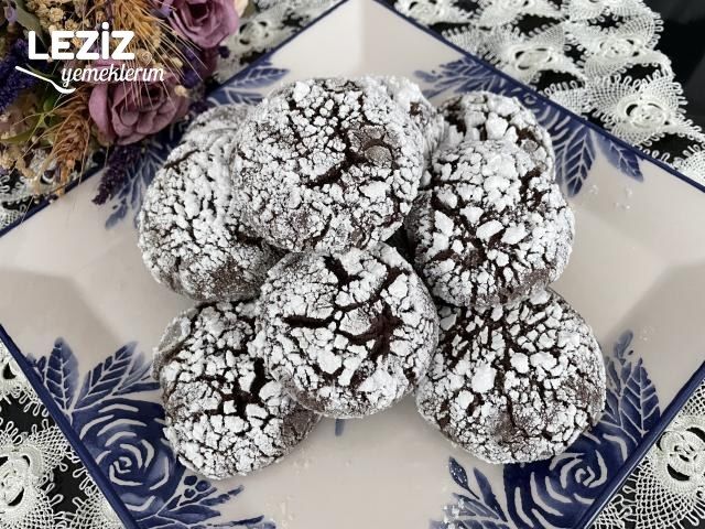Kakaolu Çatlak Kurabiye (Browni Tadında)