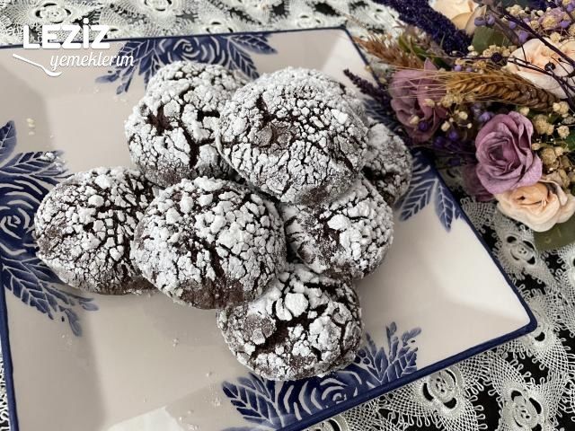 Kakaolu Çatlak Kurabiye (Browni Tadında)