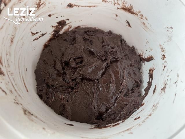 Kakaolu Çatlak Kurabiye (Browni Tadında)